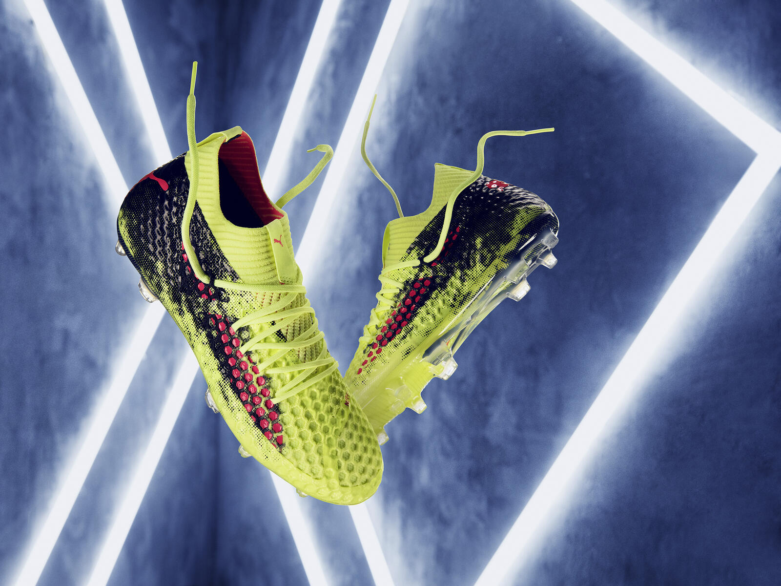 PUMA FUTURE football boot
