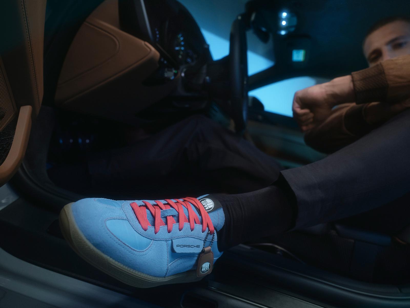 Porsche x PUMA