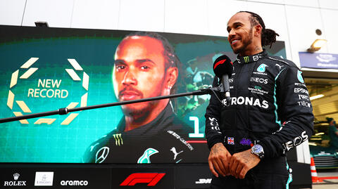 Lewis-Hamilton-100.jpg